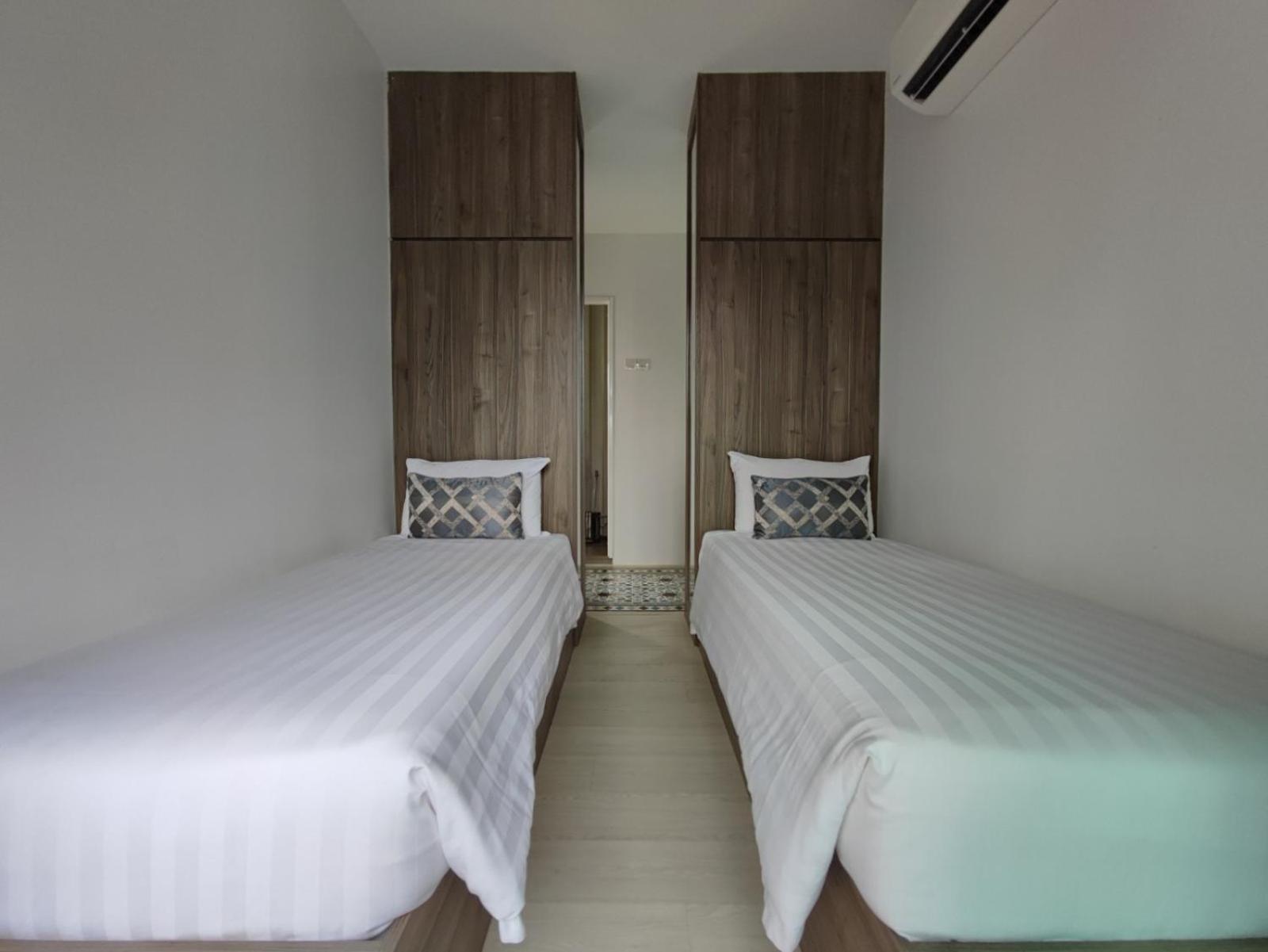 Solesor Kampong Beach Resort Port Dickson Extérieur photo